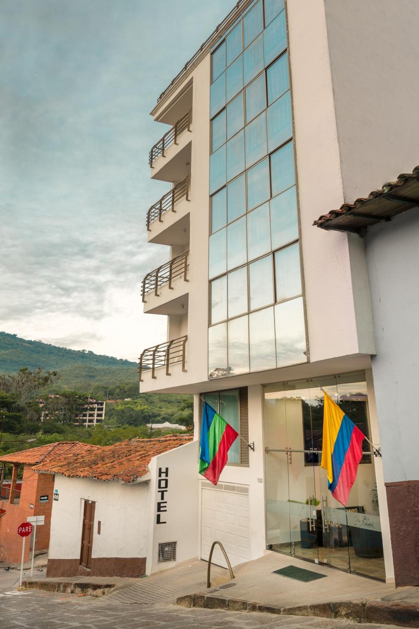 Hotel Puerto Bahia San Gil Exteriér fotografie