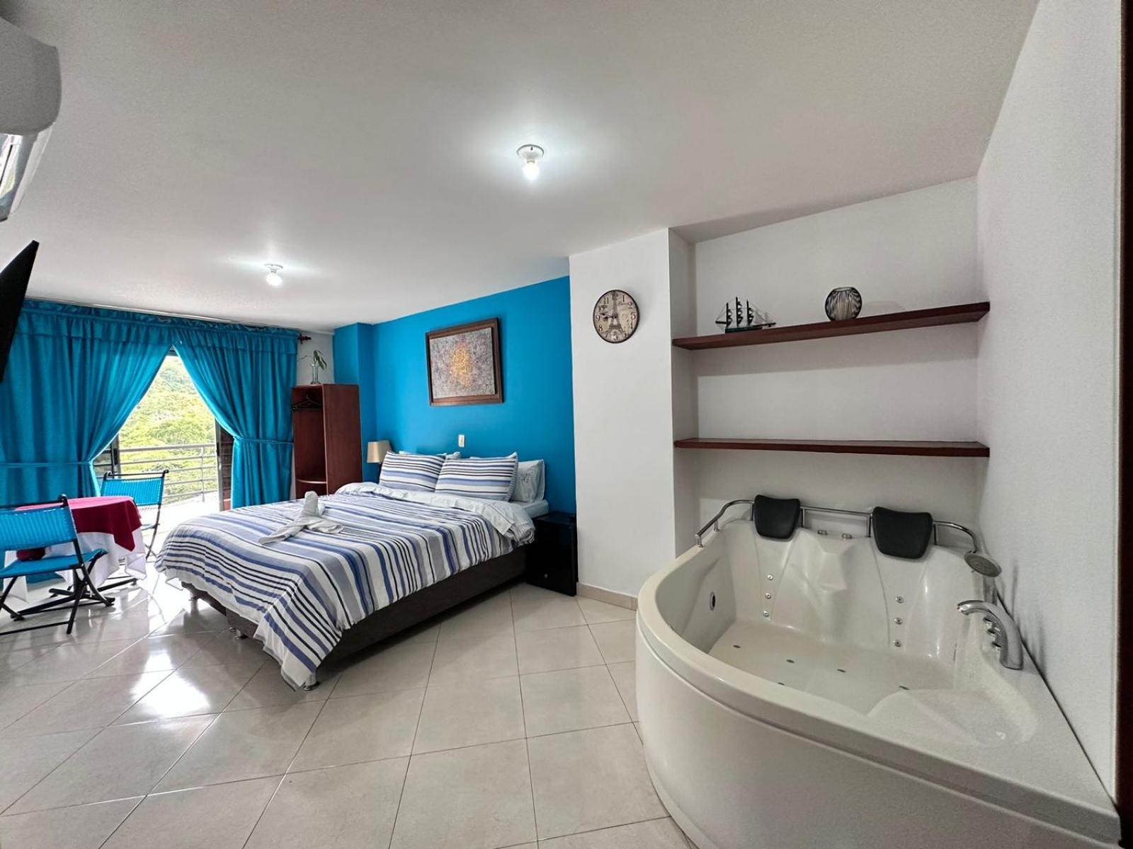 Hotel Puerto Bahia San Gil Exteriér fotografie
